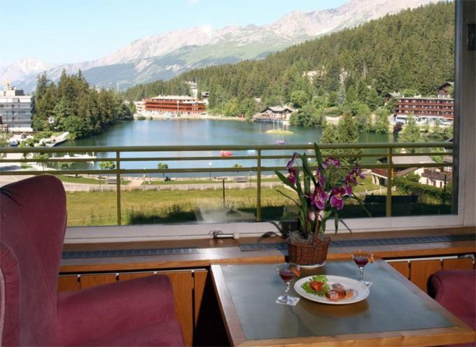 Grand Hôtel du Parc Crans-Montana Exterior foto