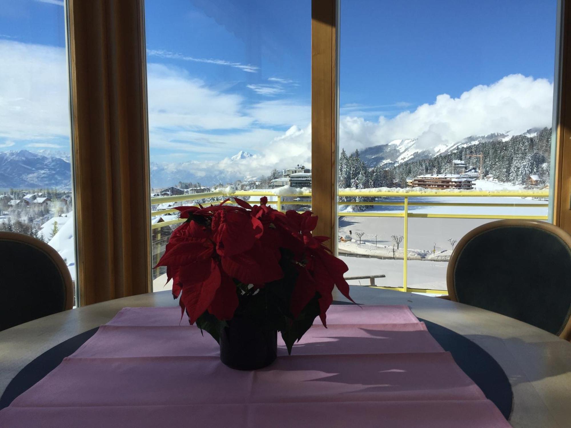 Grand Hôtel du Parc Crans-Montana Exterior foto